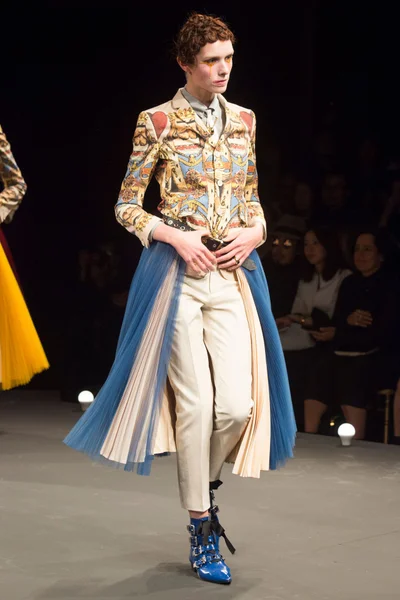 Look 41